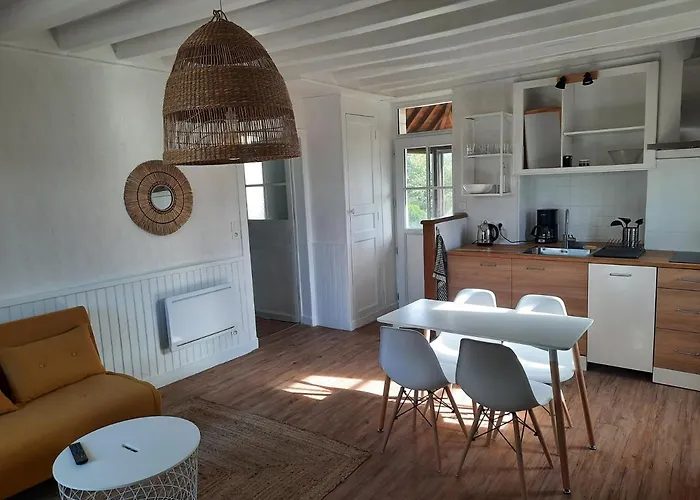 Holiday home Maison Avec Jardin Dans Petit Bourg Typiquement Percheron - Le Colombier *